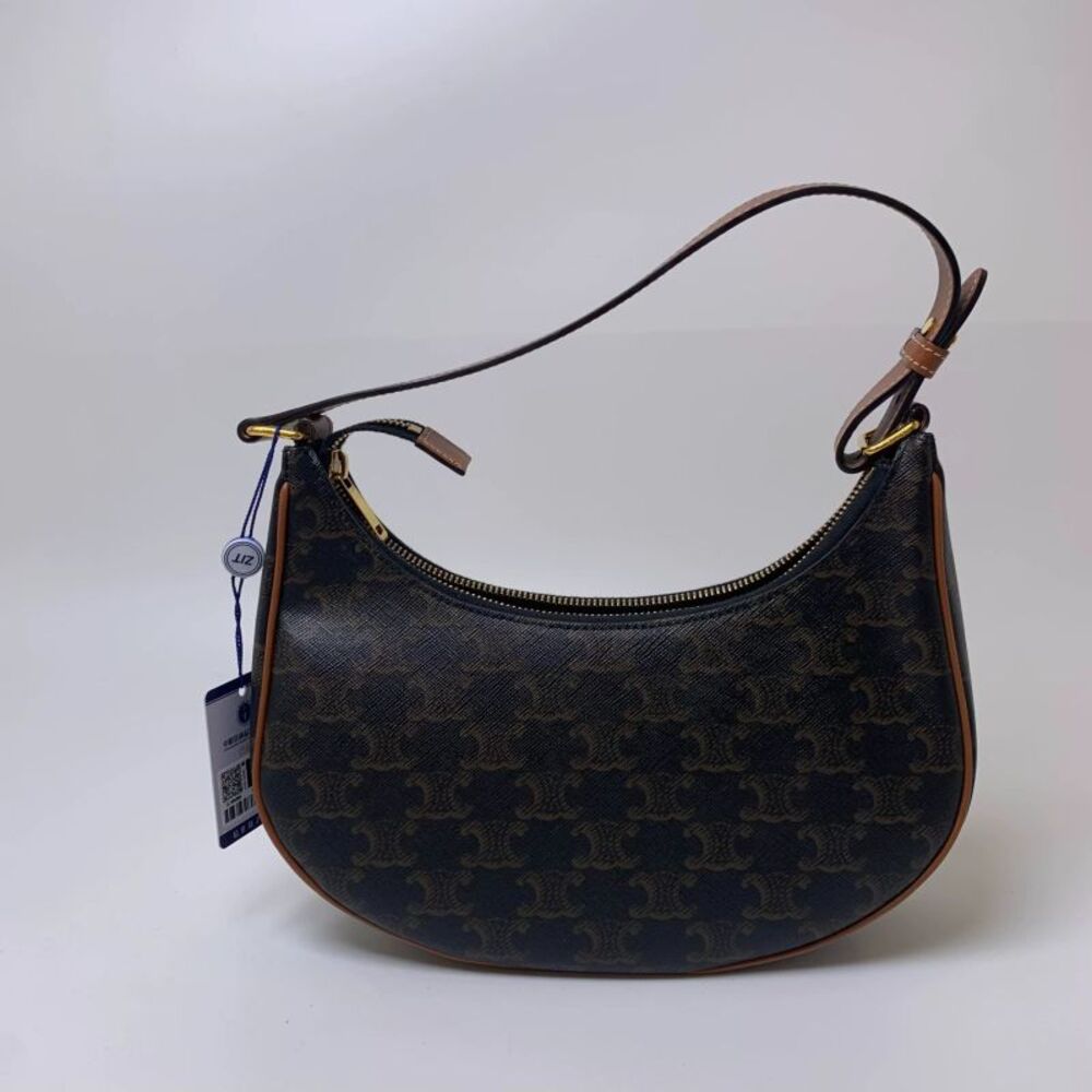 Celine Women Pre-Loved Bag Very Good Condition - Picture 3 of 9